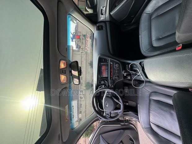 Kia K5 2.0 500h 2014 Gold