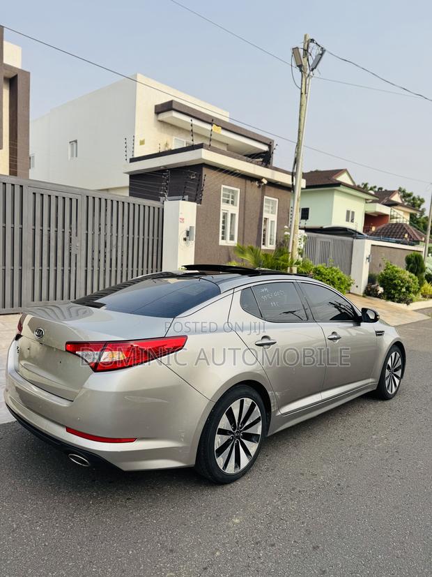 Kia K5 2.0 500h 2014 Gold