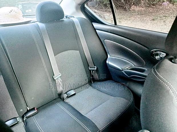 Nissan Versa 1.6 S 2018.5 2018 Gray