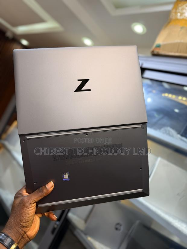 Laptop HP ZBook Firefly G8 16GB Intel Core i7 SSD 512GB photo 4