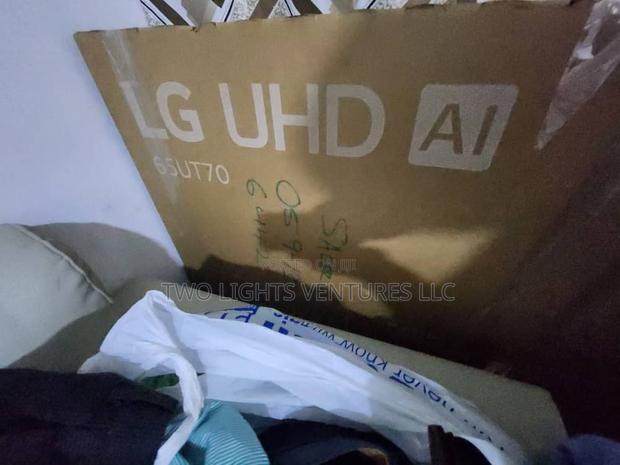 65' Lg Uhd Smart Ai Tv