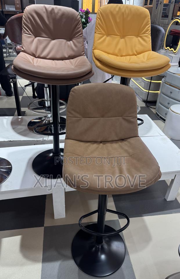 Modern Bar Chair / Bar Stool – Adjustable Comfortable photo 3