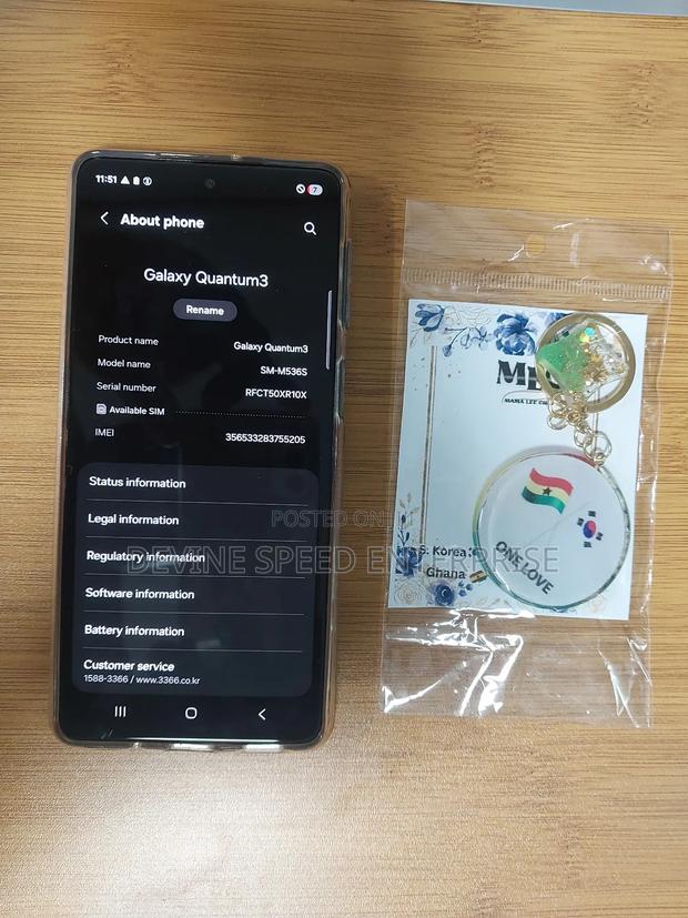 Samsung Galaxy M53 128 GB photo 3