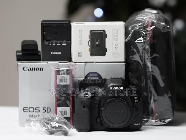 Canon 5d Mark Iii || 6-months Warranty | Like New