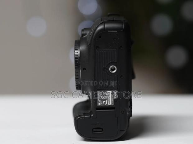 Canon 5d Mark Iii || 6-months Warranty | Like New photo 6