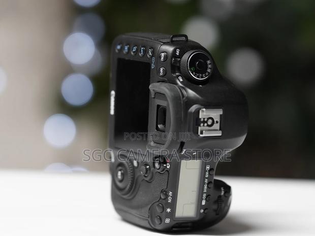 Canon 5d Mark Iii || 6-months Warranty | Like New photo 8