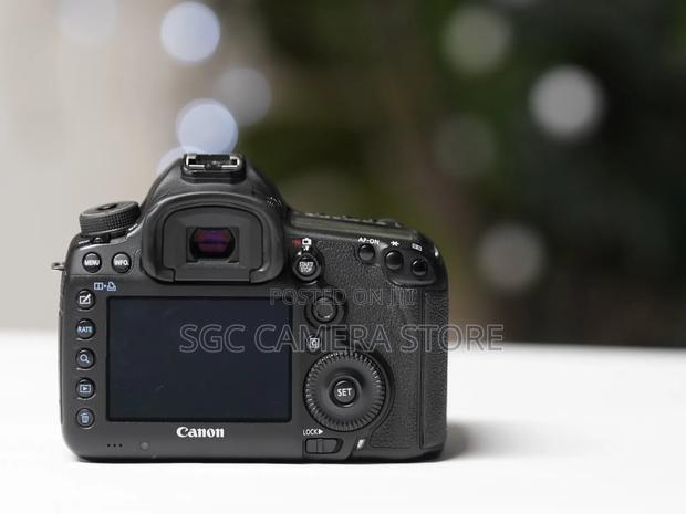 Canon 5d Mark Iii || All Accessories Included || 8-months Warranty. photo 2