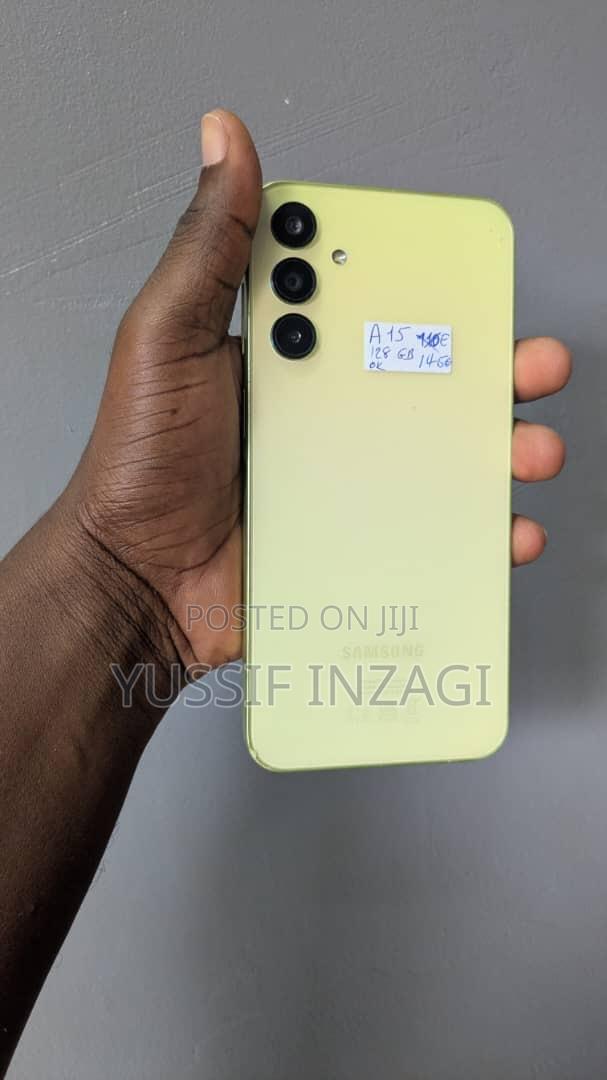 Samsung Galaxy A15 5G 128 GB Yellow photo 2