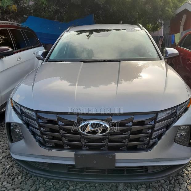 Hyundai Tucson SEL 2024 Silver photo 15