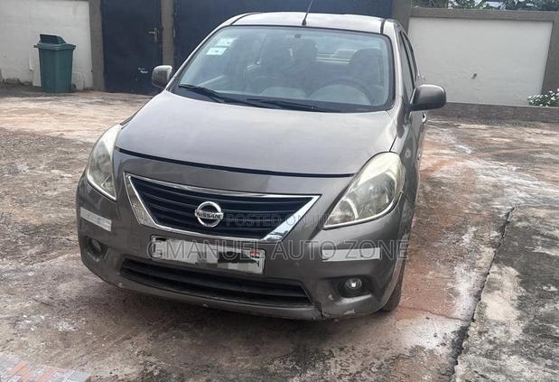 Nissan Almera 2013 Matt Black photo 7
