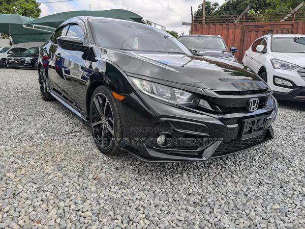 Honda Civic Sport Hatchback 2020 Black photo 3