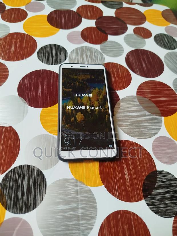 Huawei P Smart 128 GB Gold photo 3