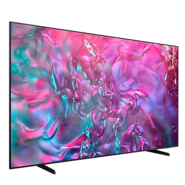 Samsung 98inch Crystal Uhd Tv photo 3