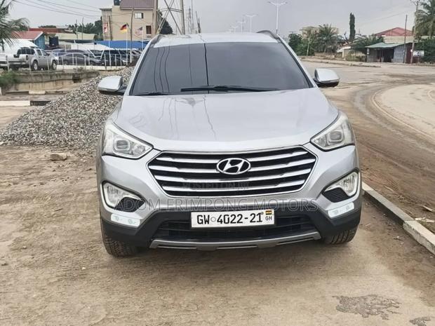 Hyundai Santa Fe 2014 Silver