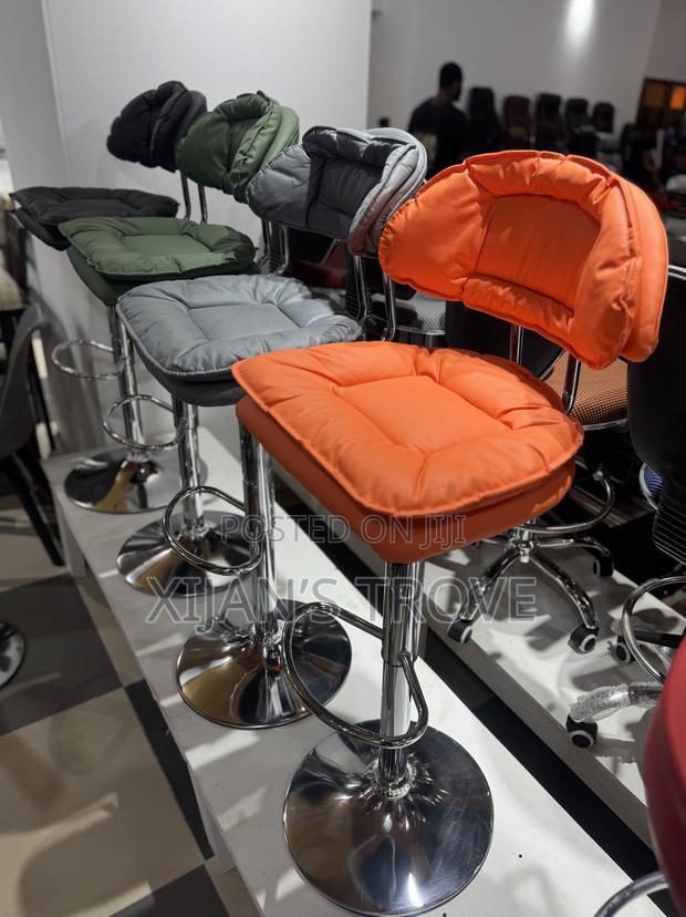 Soft Cushioned Bar Chair / Bar Stool – Adjustable (Bulk Available)