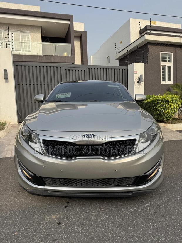 Kia K5 2.0 500h 2014 Gold