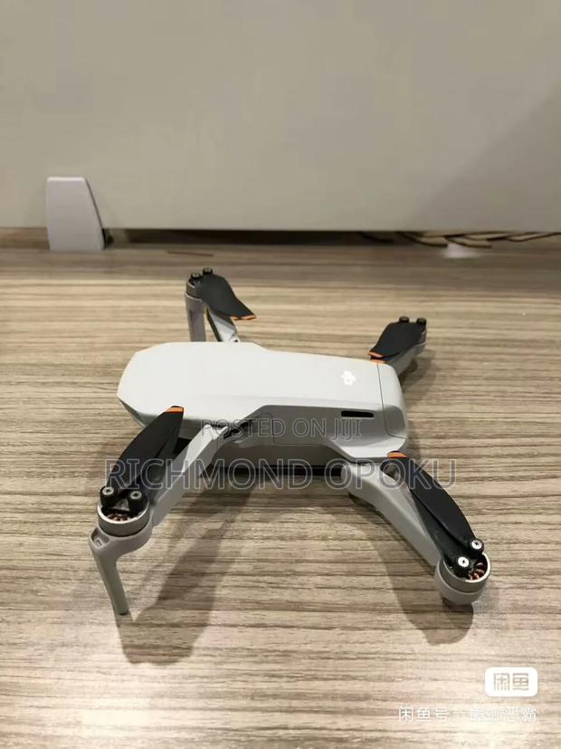 Dji Mini 2 Drone Fly More Combo photo 4