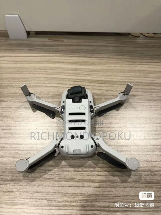 Dji Mini 2 Drone Fly More Combo photo 5