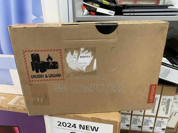 New Laptop Lenovo Ideapad 3 16GB AMD Ryzen 5 SSD 512GB photo 3