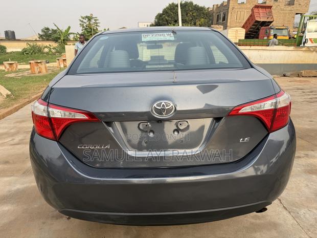 Toyota Corolla 2015 Gray