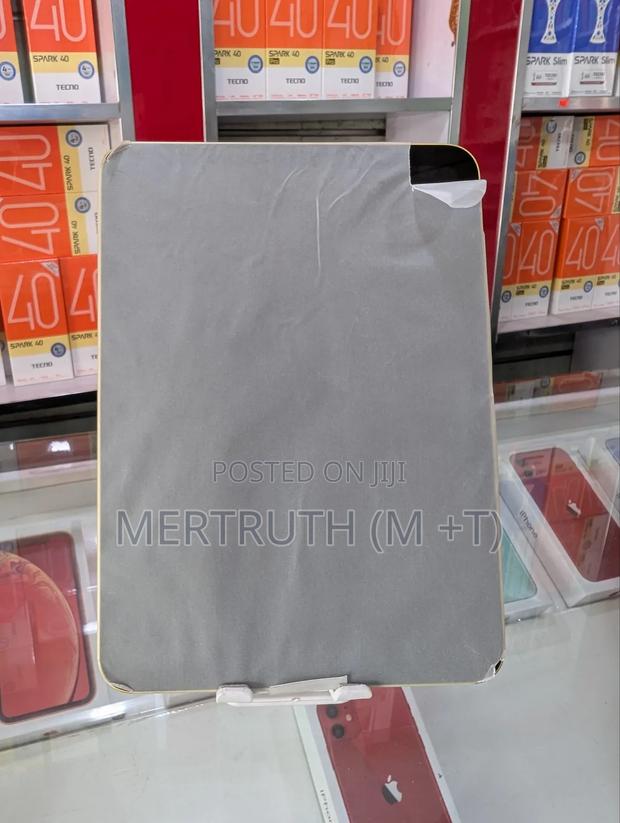 New Apple iPad (2025) 128 GB Yellow photo 2