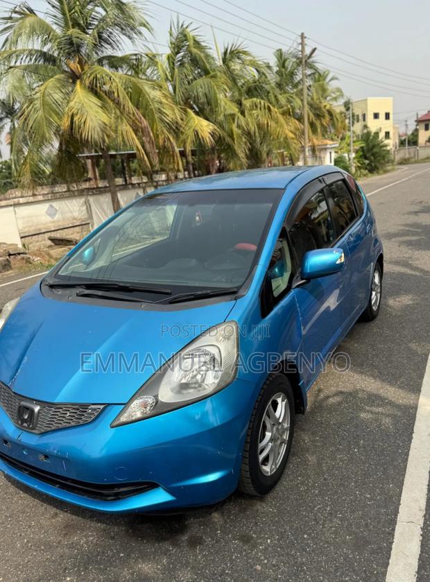 Honda Fit Automatic 2010 Blue