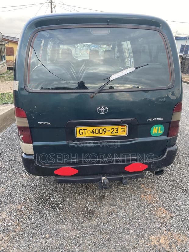 Toyota HiAce 2008 Green photo 3