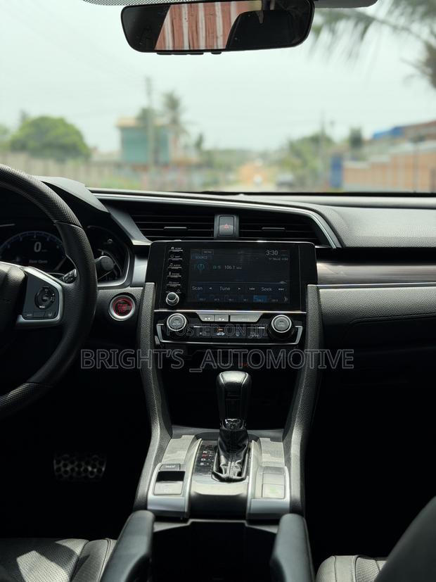 Honda Civic Touring Sedan 2020 Black