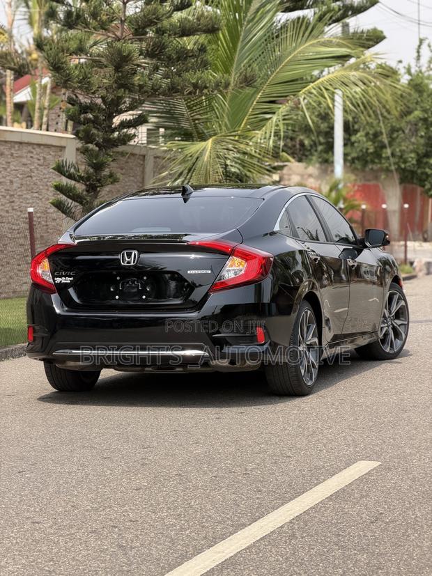Honda Civic Touring Sedan 2020 Black
