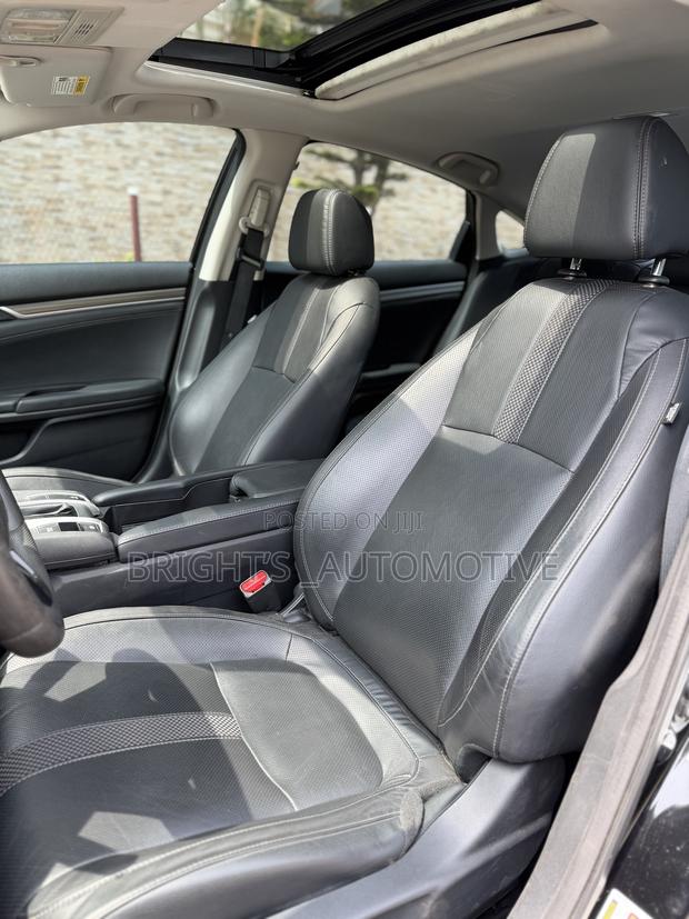 Honda Civic Touring Sedan 2020 Black