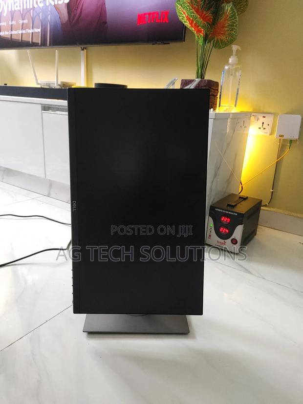 Dell Edgeless 22 Inch Monitor photo 2
