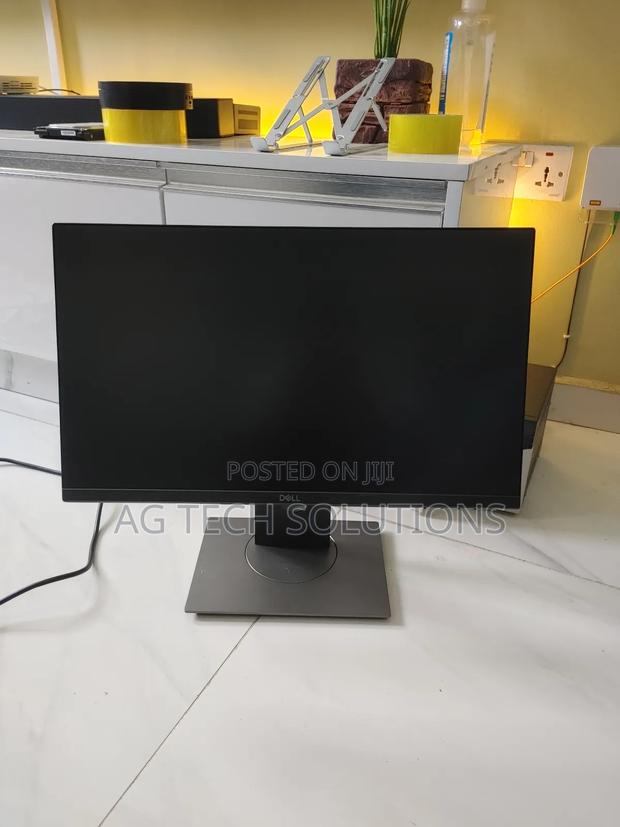 Dell Edgeless 22 Inch Monitor photo 4