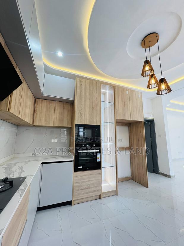3bdrm House in Lakeside Estatae for sale photo 10