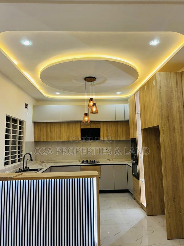 3bdrm House in Lakeside Estatae for sale photo 12