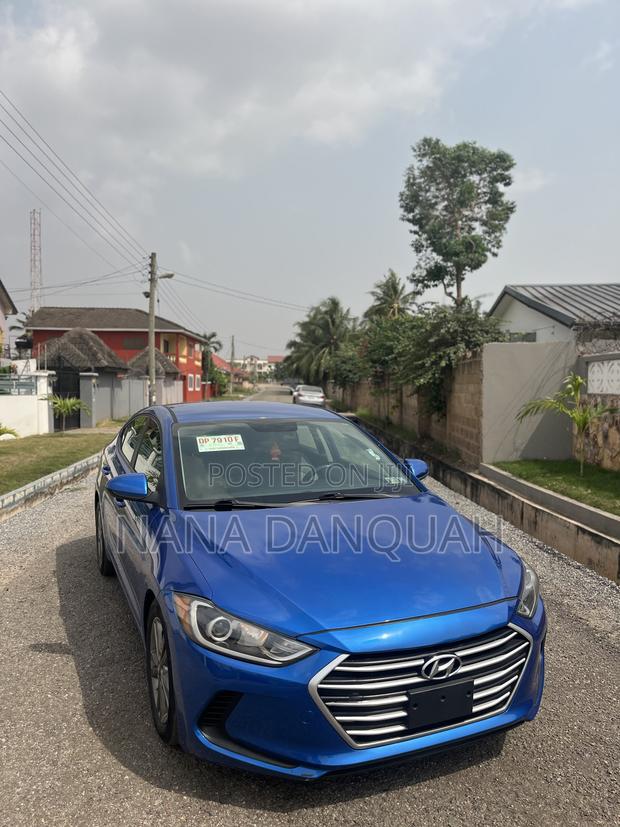 Hyundai Elantra 2017 Blue