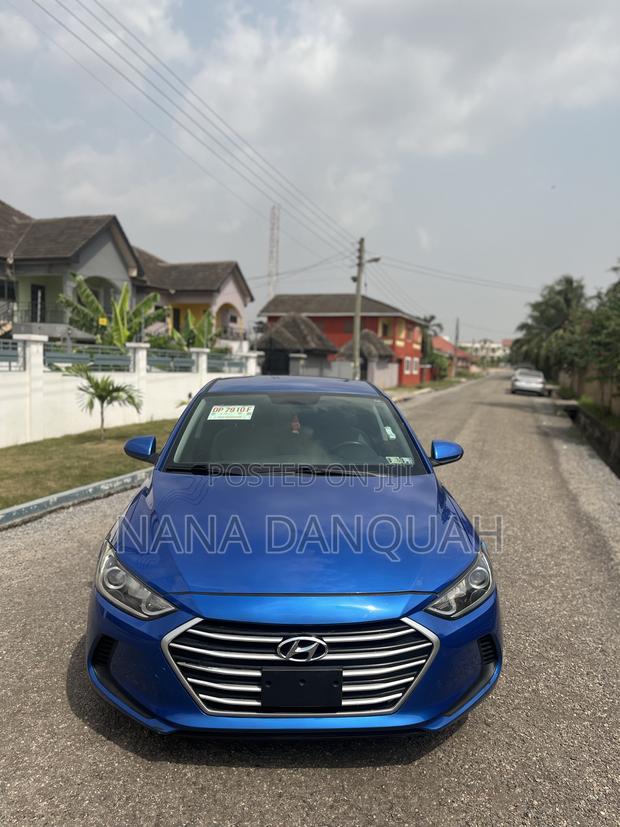 Hyundai Elantra 2017 Blue