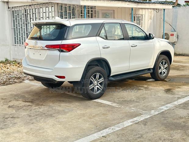 New Toyota Fortuner 2025 White