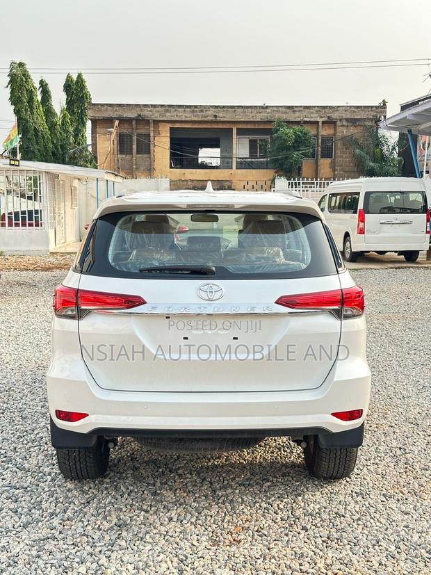 New Toyota Fortuner 2025 White