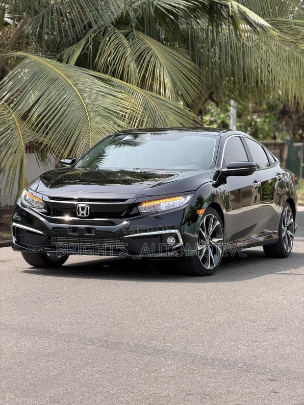 Honda Civic Touring Sedan 2019 Black