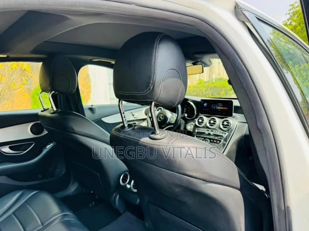 Mercedes-Benz C300 Base C300 AWD 4MATIC Sedan 2019 White