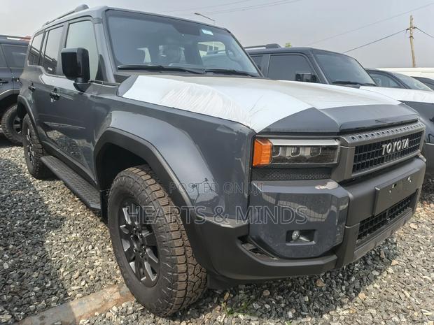 New Toyota Land Cruiser Prado 2025 Blue photo 3