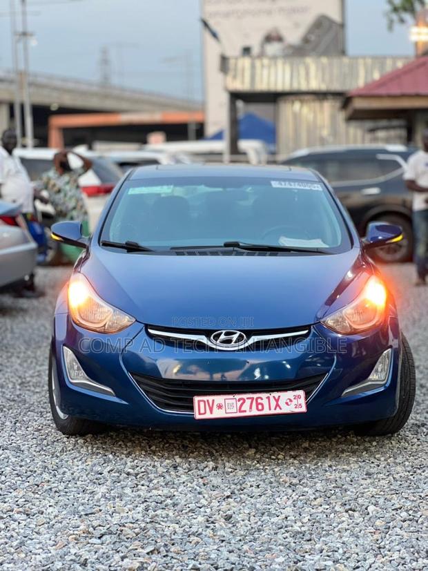 Hyundai Elantra 2016 Blue photo 2