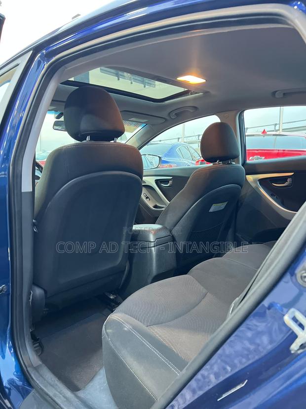 Hyundai Elantra 2016 Blue photo 10