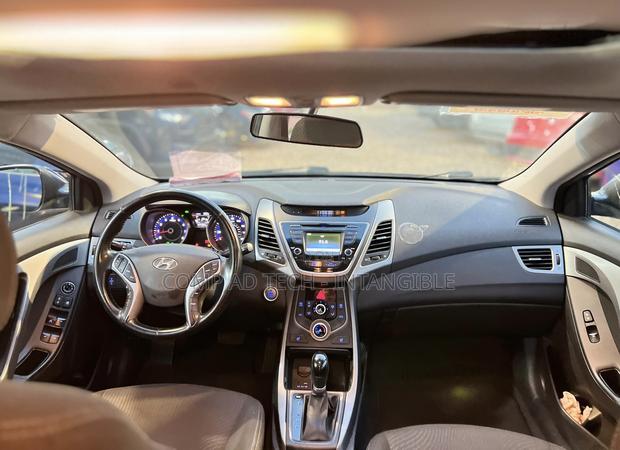 Hyundai Elantra 2016 Blue photo 11