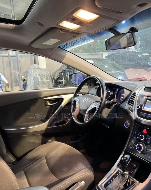 Hyundai Elantra 2016 Blue photo 6