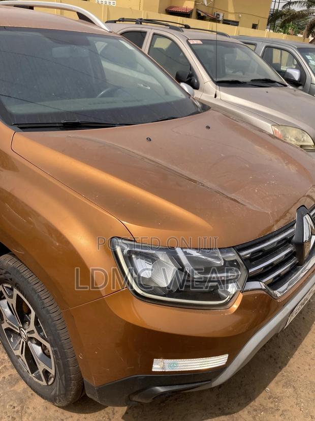 Renault Captur 2020 Gold photo 5