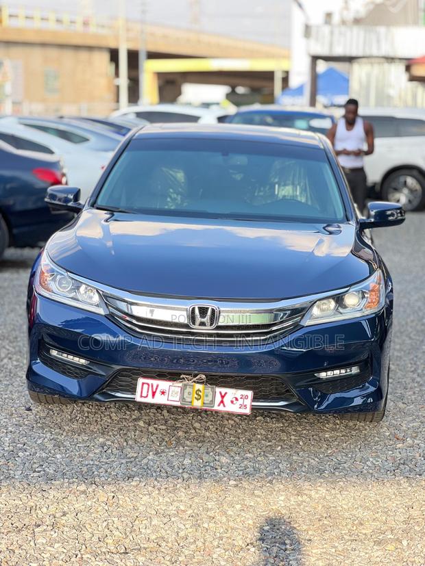Honda Accord 2017 Blue photo 7