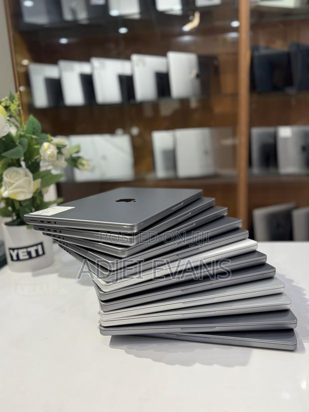 Laptop Apple MacBook Pro 2021 M1 16GB Apple M1 Pro SSD 512GB photo 2
