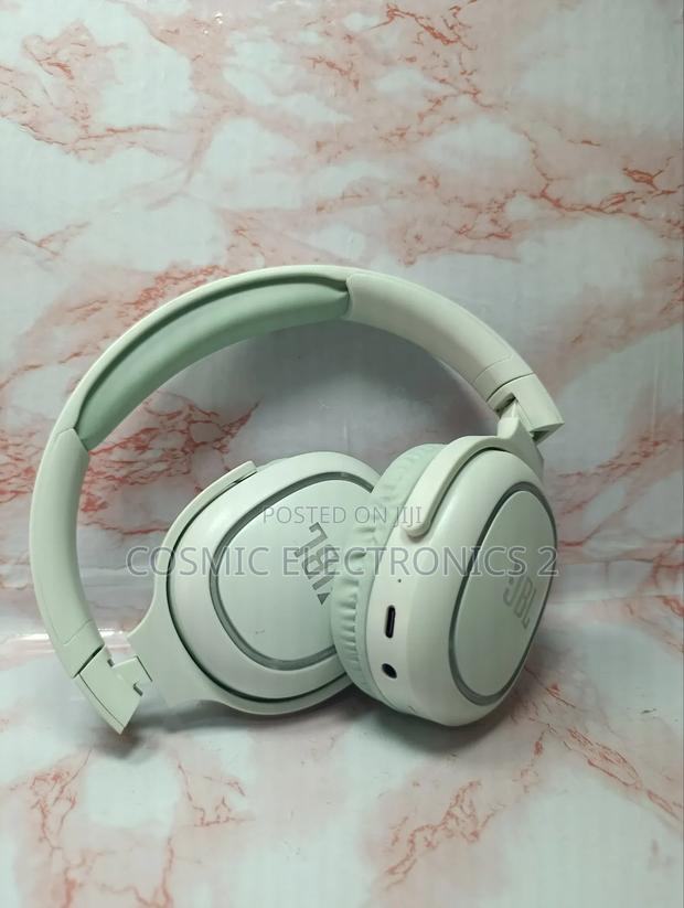 JBL Harman Pure Bass Wireless Headphones – Tune M9bt photo 5