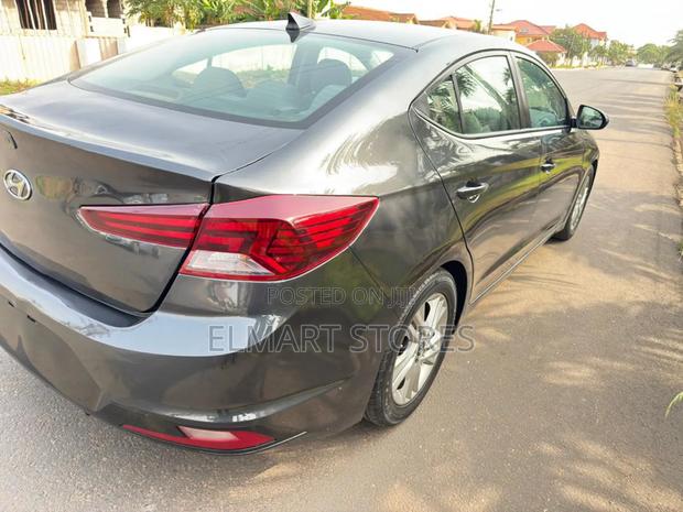 Hyundai Elantra Limited w/SULEV 2020 Gray